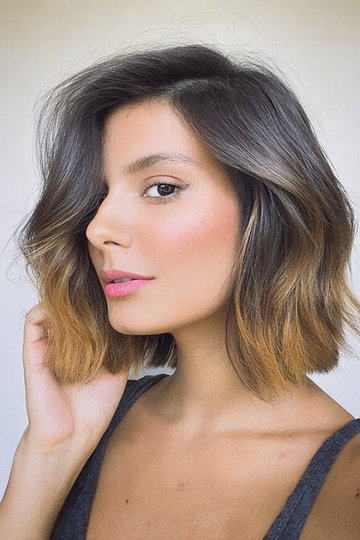 11 Brown-to-Honey-Balayage-Wavy-Lob-Textured_pp