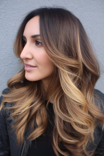 13 face-framing-caramel-golden-highlights_pp
