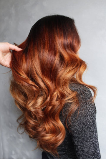 15 Rich-Copper-Auburn-Balayage-Golden-Blonde-Ends-Long-Wavy_pp