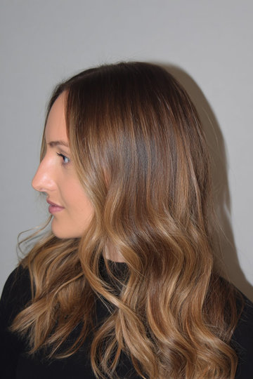 21 Medium-Brown-Light-Brown-Balayage-Long-Wavy-Hair_pp
