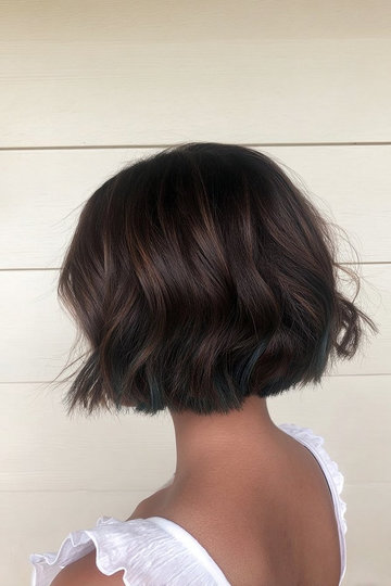 22 Espresso_Brown_Textured_Wavy_Bob_Chin_Length_pp