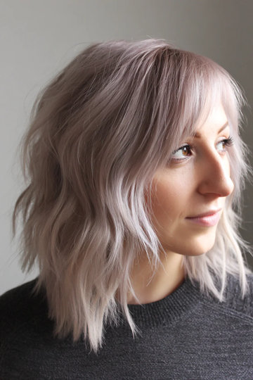 23 ash-blonde-platinum-choppy-layered-bob-fine-hair_pp