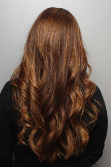23 long-wavy-rich-golden-brown-caramel-highlights-balayage_pp