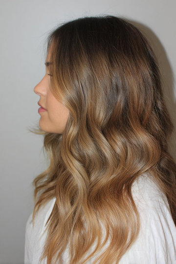 26 Medium-Brown-Caramel-Golden-Balayage-Long-Wavy-Hair_pp