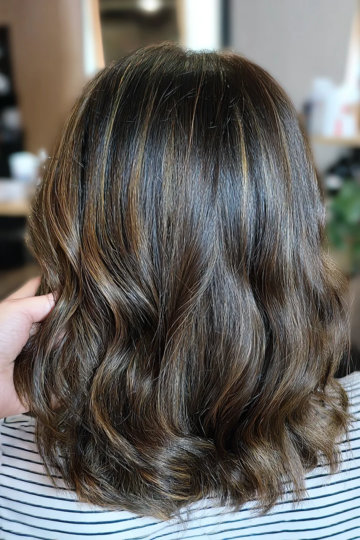 3 chocolate-brown-wavy-subtle-layers-highlights_pp