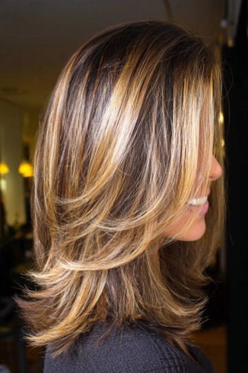 33 brown with chunky highlights Long-Layers-Voluminous_pp