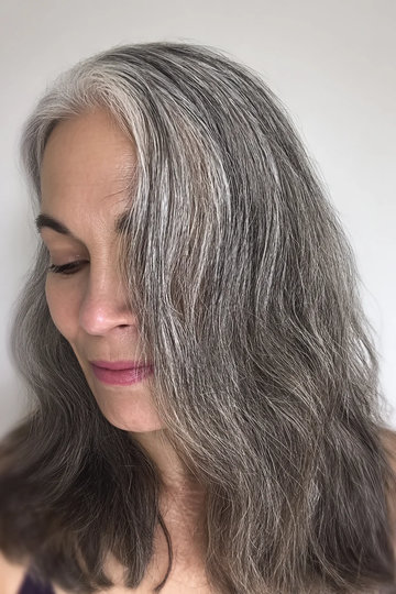 7 salt-pepper-silver-charcoal-brown-highlights-long-layered-wavy-2_pp