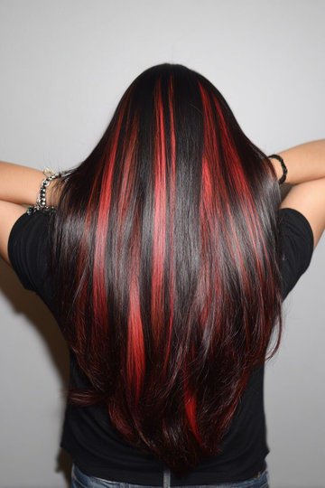 9 long-straight-black-hair-red-vertical-highlights_pp