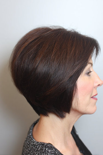 16 espresso-brown-sleek-bob-chin-length_pin