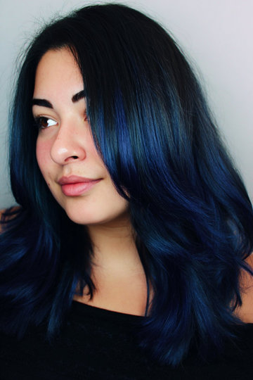 16 midnight-blue-black-long-wavy-hair_pin