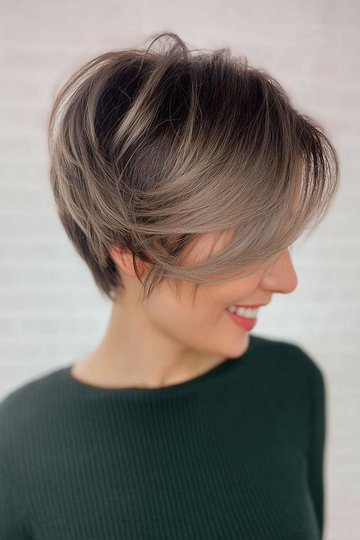 17 mushroom-brown-highlights-layered-short-pixie-thin-hair_pin