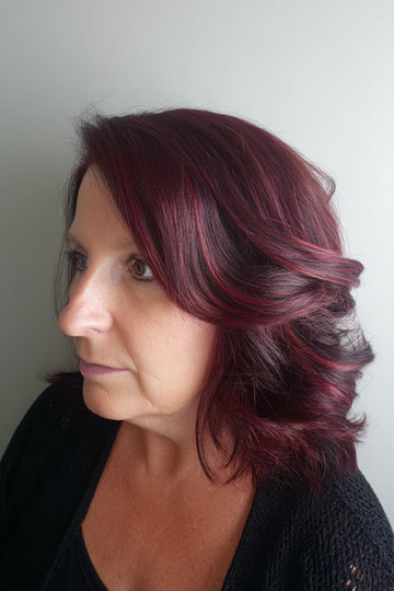 26 plum-burgundy-red-medium-layers-side-bangs_pin