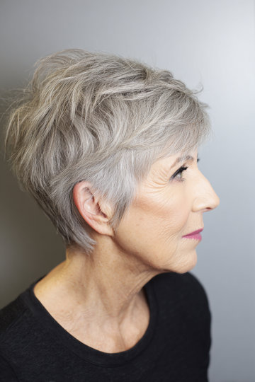 Haircuts For Women Over 70 2_pp