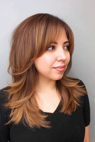 Medium Length Butterfly Haircut 14_pp