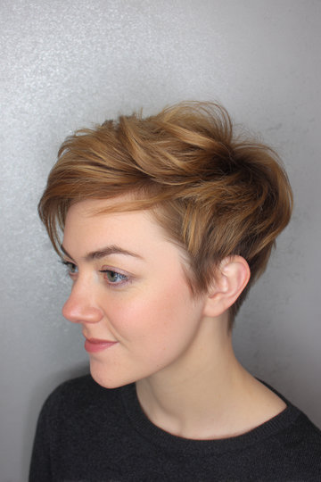 Short Hairstyles For Round Faces 16_pp