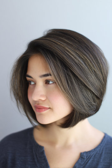 Short Hairstyles For Round Faces 5_pp