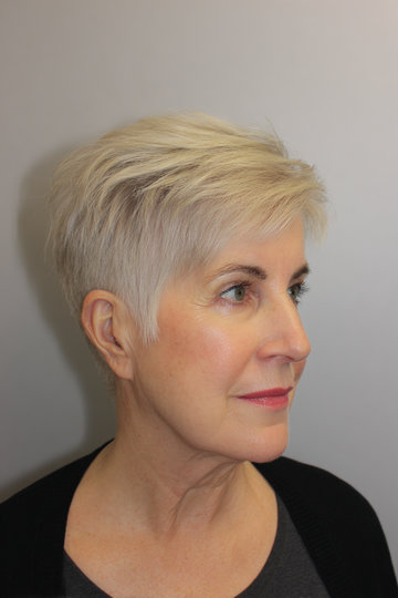 Short Hairstyles For Women Over 60 28_pp