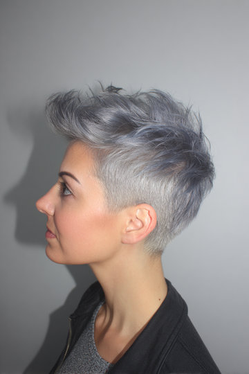 Short Hairstyles Women 12_pp