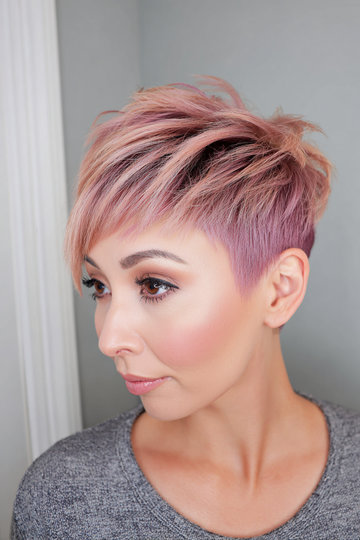 Short Hairstyles Women 9_pp