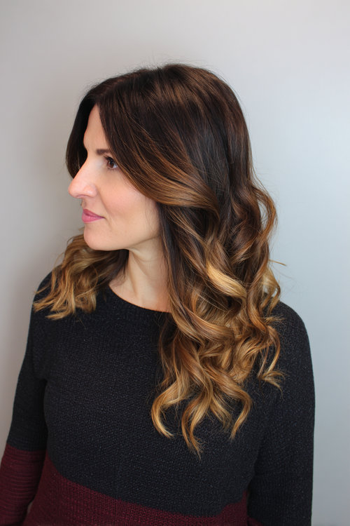 Low-Maintenance Wavy Haircuts for Busy Moms 27_pp