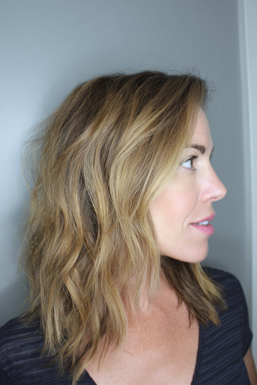 Low-Maintenance Wavy Haircuts for Busy Moms 29_pp