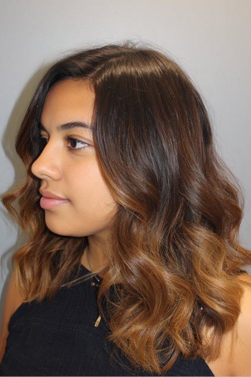 Wavy Haircuts For Round Faces 18_pp