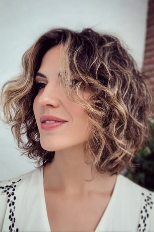 best wavy haircuts 34_pp